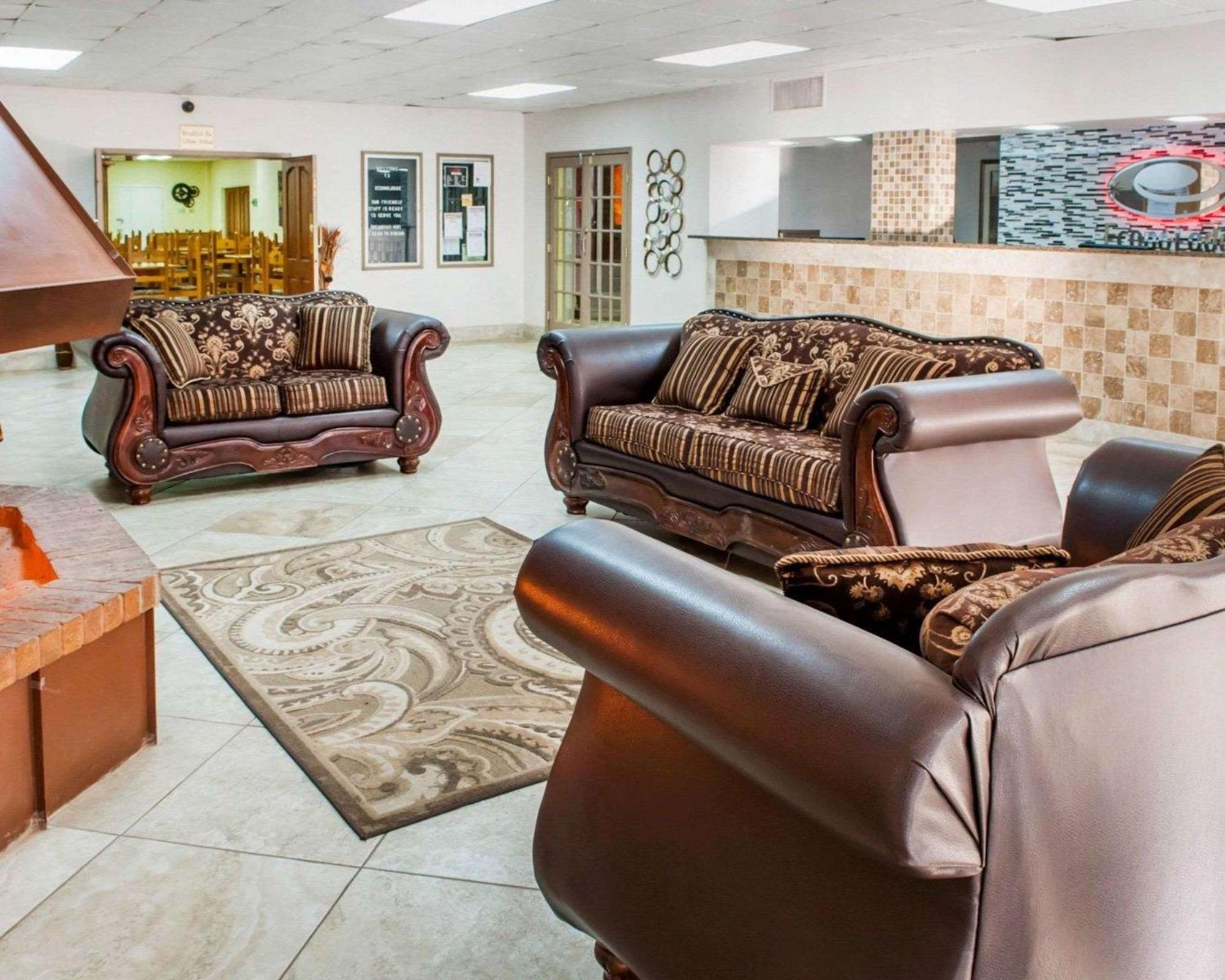 Econo Lodge Carlsbad Caverns Area Extérieur photo