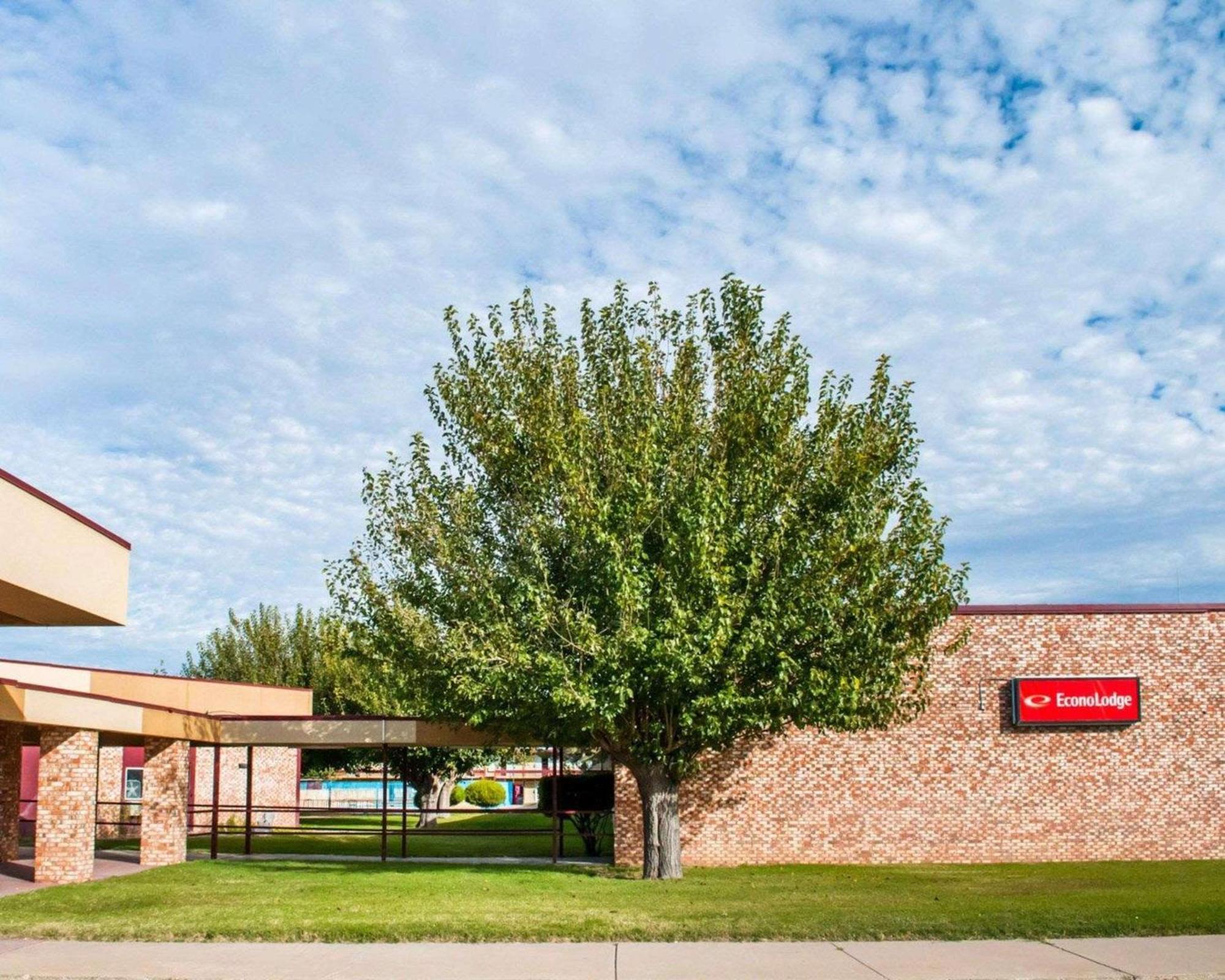 Econo Lodge Carlsbad Caverns Area Extérieur photo