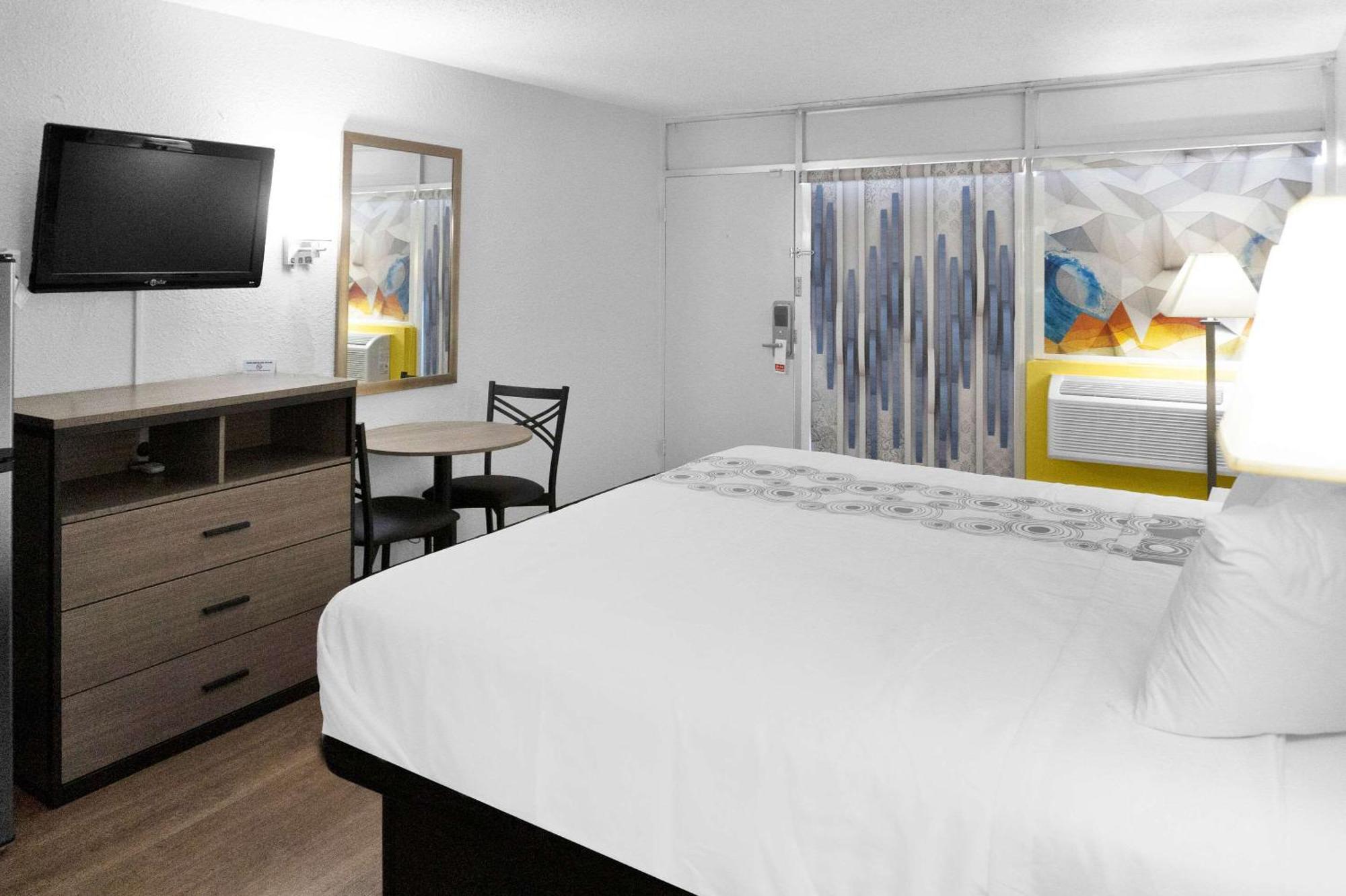 Econo Lodge Carlsbad Caverns Area Extérieur photo