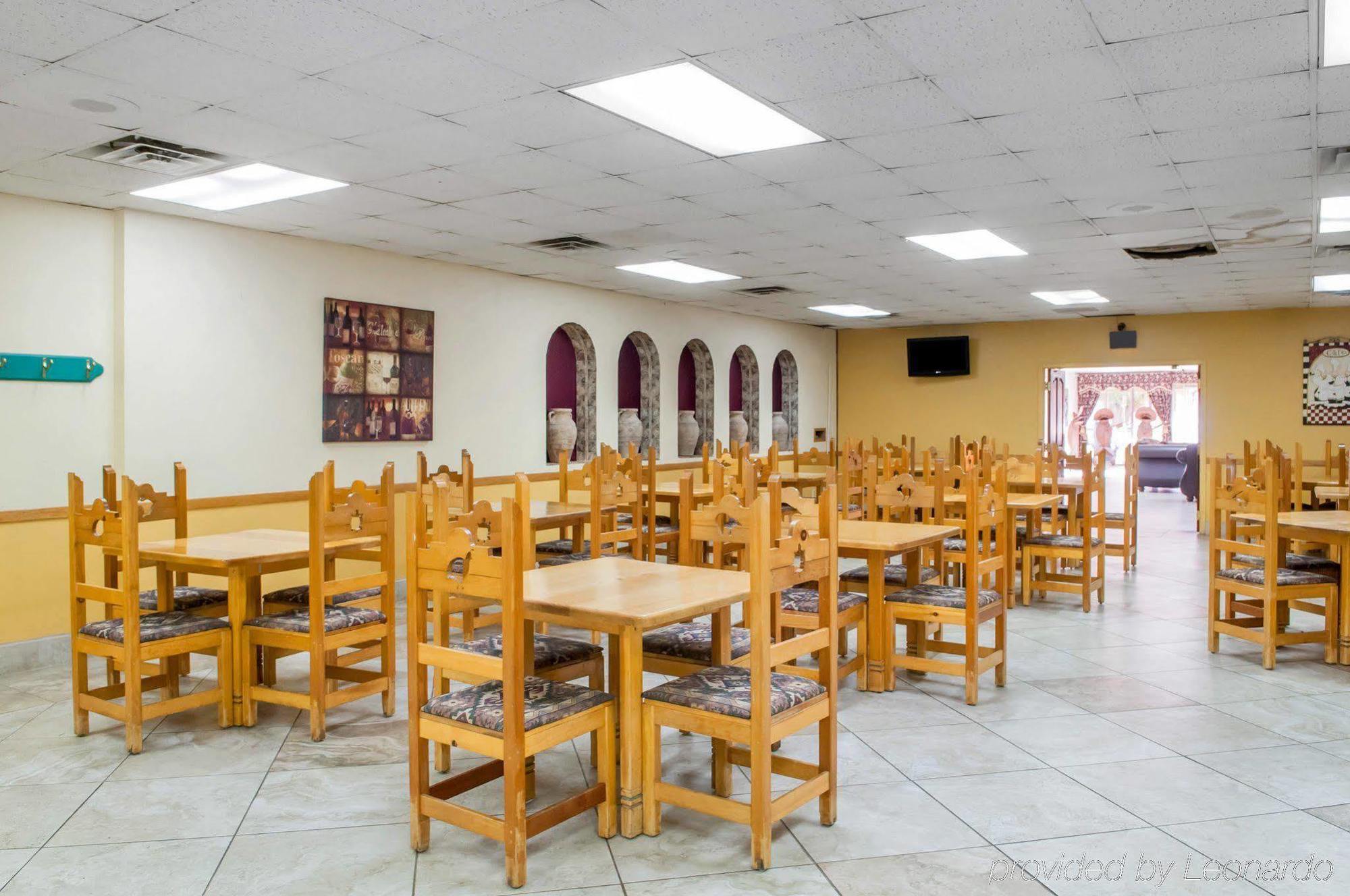 Econo Lodge Carlsbad Caverns Area Extérieur photo